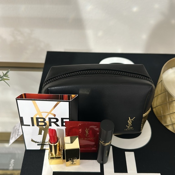 💫YSL cosmetics bag and goodies - Picture 3 of 10
